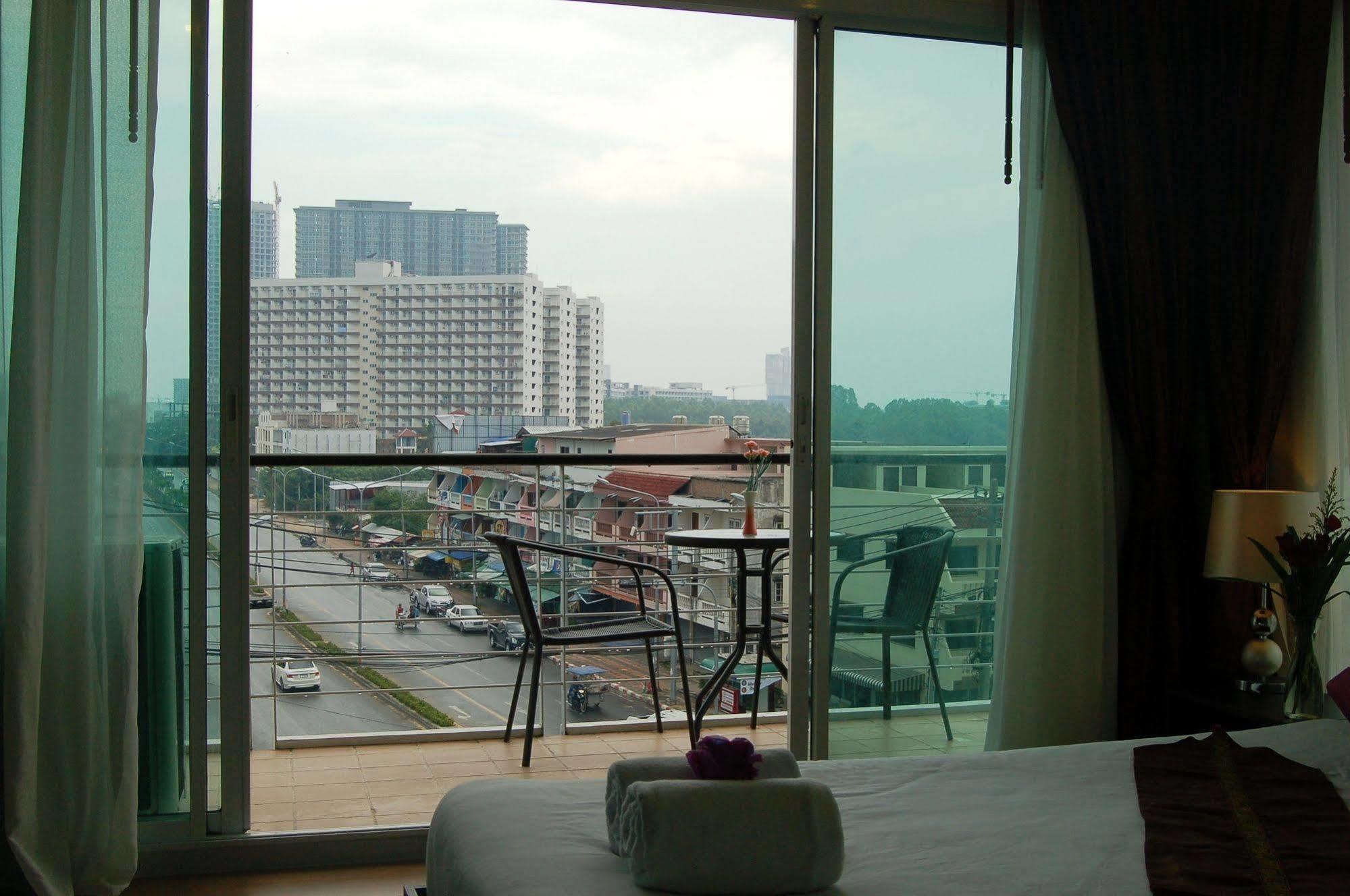 The Circle Residence หาดจอมเทียน ภายนอก รูปภาพ